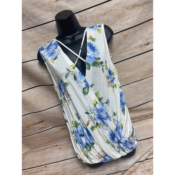 Pleione Womens Tank Top Size Medium Sleeveless Blue Floral New NWT Shirt Casual - Picture 9 of 10